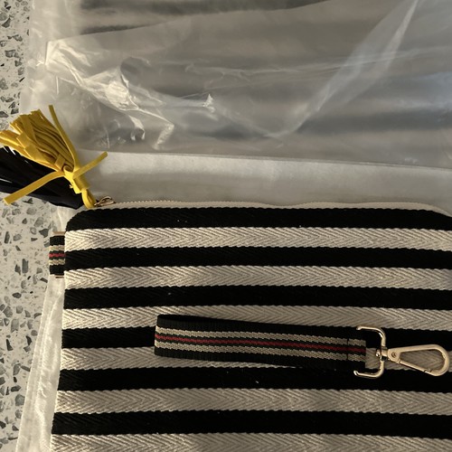 Makeup Bag Carry Zipper Clip Brand New Sealed 11 X 8 - Picture 4 of 9