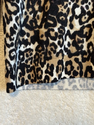 Talbots Leopard Print Soft 100% Merino Wool Sweater Medium Animal Print - Picture 4 of 7