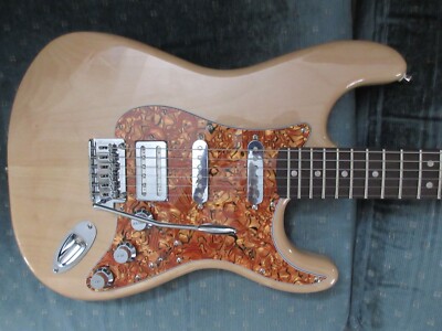 ~Cashified~ Limited-Edition HSS Affinity Squier Stratocaster