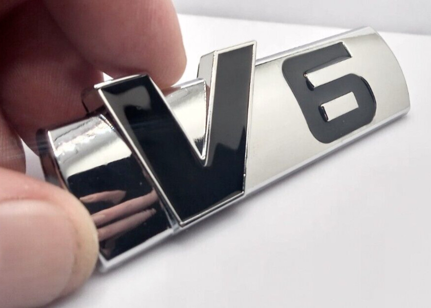 3D V6 KFZ Metall Auto Aufkleber Badge Logo Emblem Sticker Silber Schwarz