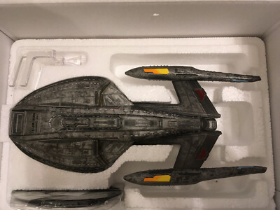 Eaglemoss Star Trek Picard U.S.S. Toussaint NCC-87111 - New Eaglemoss Star Trek Picard U.S.S. Toussaint NCC-87111 - New