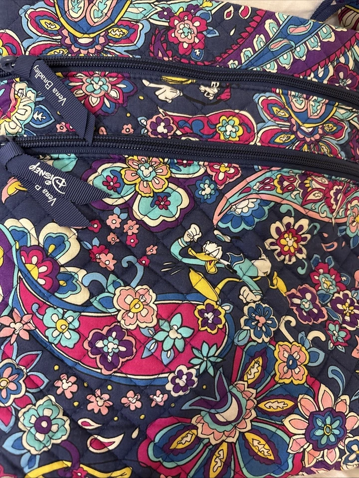 Vera Bradley Disney Triple Zip Hipster Purse Daisy Sensational Six Paisley EUC - Image 4 of 4