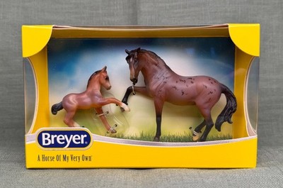Breyer  Arroyo & Baja  Stablemates Collector Club 2026 - 1st Release
