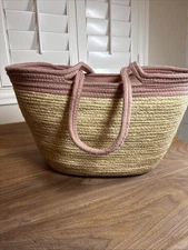 Sun'N'Sand Woven Straw Fiber Zip Lined MultiPocket 2Handle Pool Beach Tote