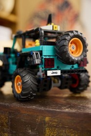 LEGO Technic  Jeep&reg; Wrangler Rubicon Suv (723 Pieces) 42227 2026