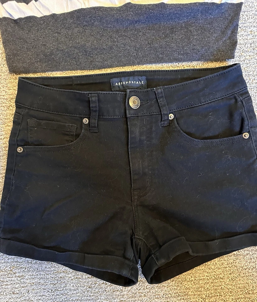 Conjunto de Conjunto❗️Pantalones Cortos Aeropostales Talla: 6 / J.Crew Suéter Top Talla: Pequeño / Collar Foto 3 de 4