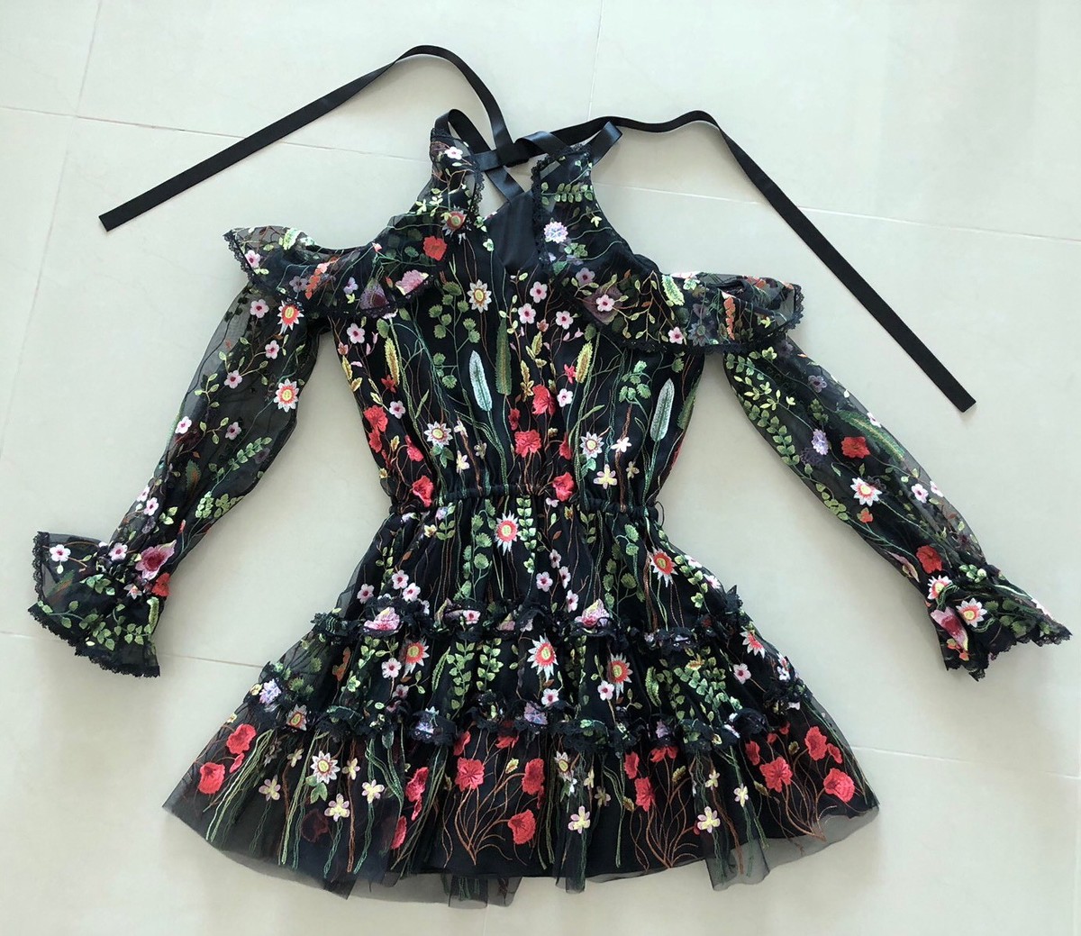 Alexis Adeline Floral Embroidered Dress. Size SMALL. Pre-Owned. | eBay UK