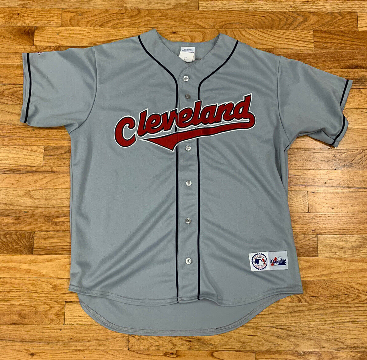 majestic cleveland indians jersey vtg vintage grey jersey OG majestic cleveland indians jersey vtg vintage grey jersey OG