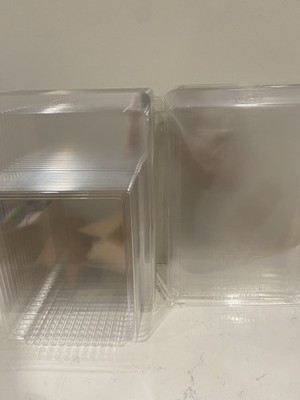12 Mint On Card Action Figure Protective Case (Figures Not Included) 