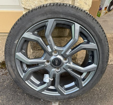 FORD FIESTA MK8 ST-LINE R17 ALLOY WHEEL WITH TYRE | 205 / 45 / R17