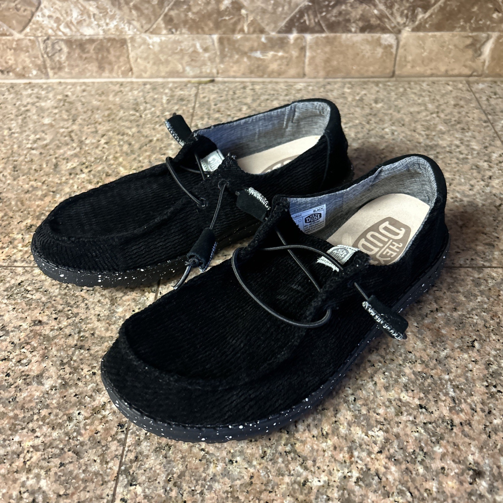 Hey Dude Wendy Wave Corduroy Black Slip On Sneakers Womens Size 7 Comfy Casual
