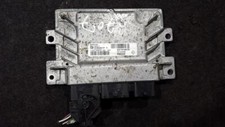237101907r Motormanagement, Steuergerät, ECU  s180042157a  23710 DE196240-85