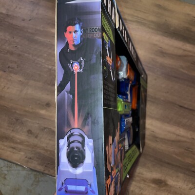 Sharper Image Lazer Conquest Deluxe Laser Blaster Set | eBay