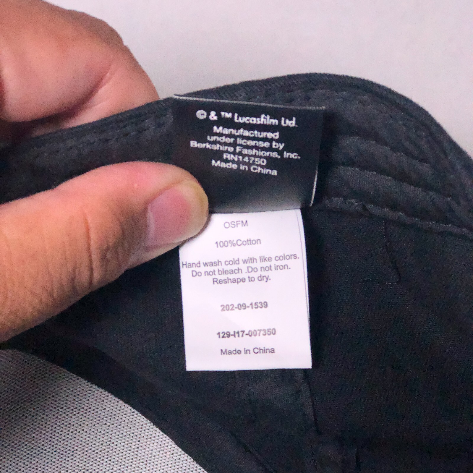 STAR WARS Snapback Adjustable Baseball Cap Hat, B… - image 6