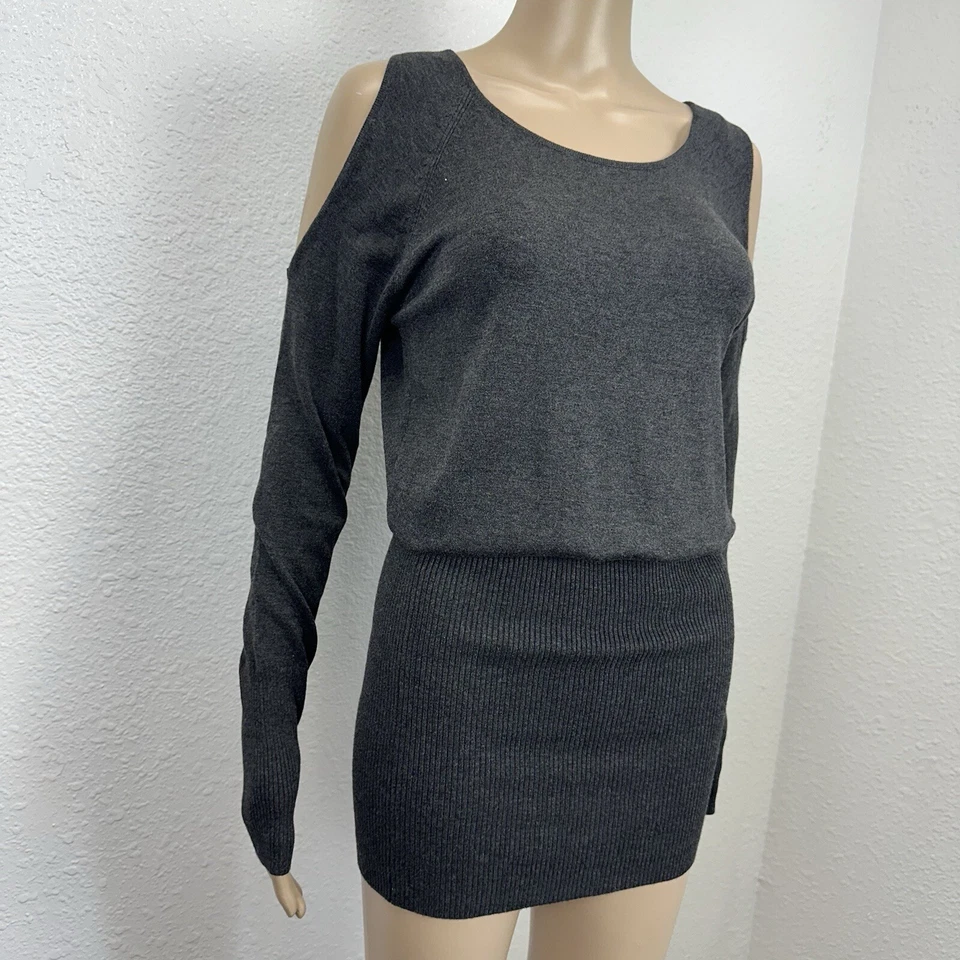 Sexy Vestido Suéter Buffalo David Bitton Bodycon Gris Tejido Hombro Frío Talla S Foto 2 de 4