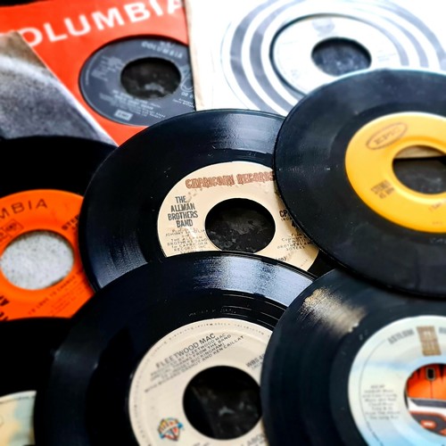 Choose Your Favourite 1970s Records - 103 Listed - Updated 28/06/2025 - Part 3 - Picture 3 of 247
