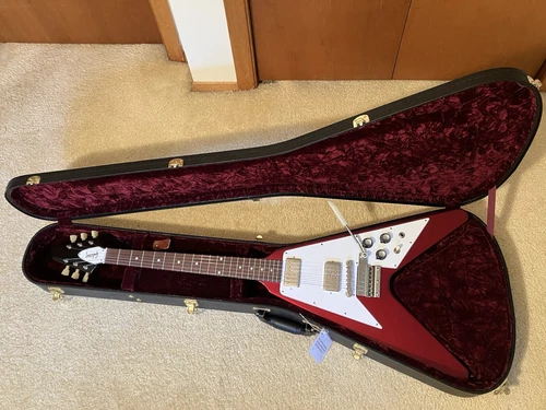 2023 Gibson Flying V ‘67’ Reissue Custom Shop (MINT CONDITION)