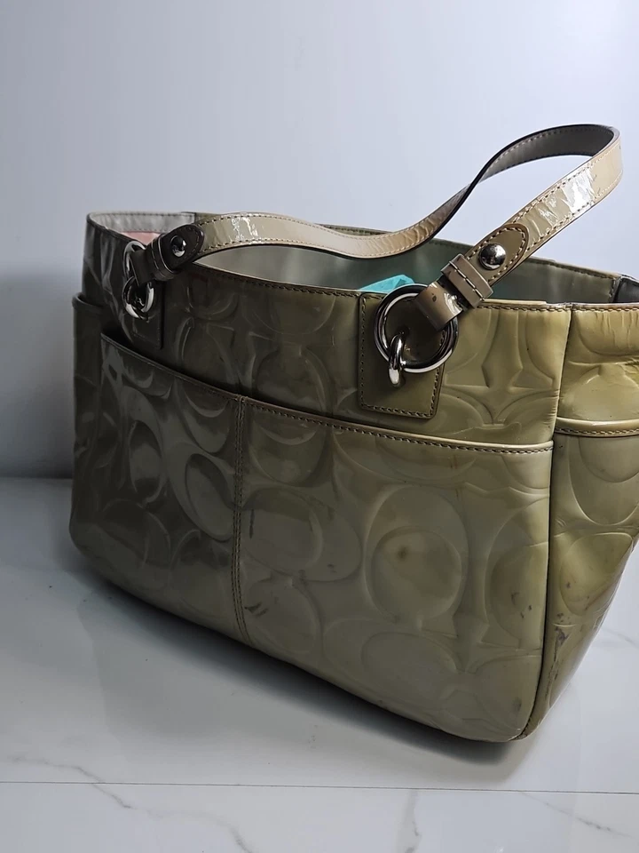 Coach Gallery Embossed Patent Leather Khaki Gray Shoulder Bag 13x9x4" - Image 3 of 4