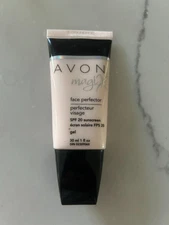 AVON Magix Face Perfector SPF 20 1 Fl oz New Old Stock NWOB