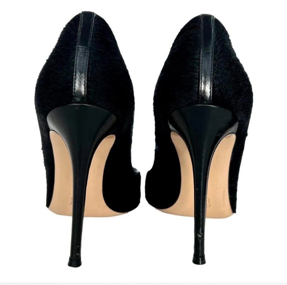 Saltos altos para cabelo de pônei preto Gianvito Rossi - Imagem 4 de 4