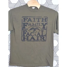 Duck Commander Roberston Family Tshirt Size XL