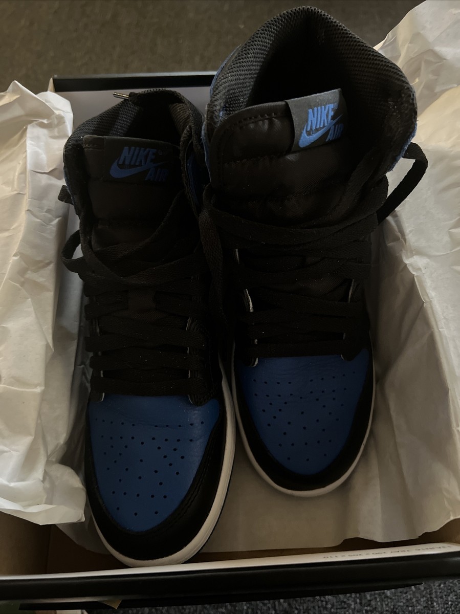 2017 Nike Air Jordan 1 Retro High OG Royal - Pre-Owned 2017 Nike Air Jordan 1 Retro High OG Royal - Pre-Owned