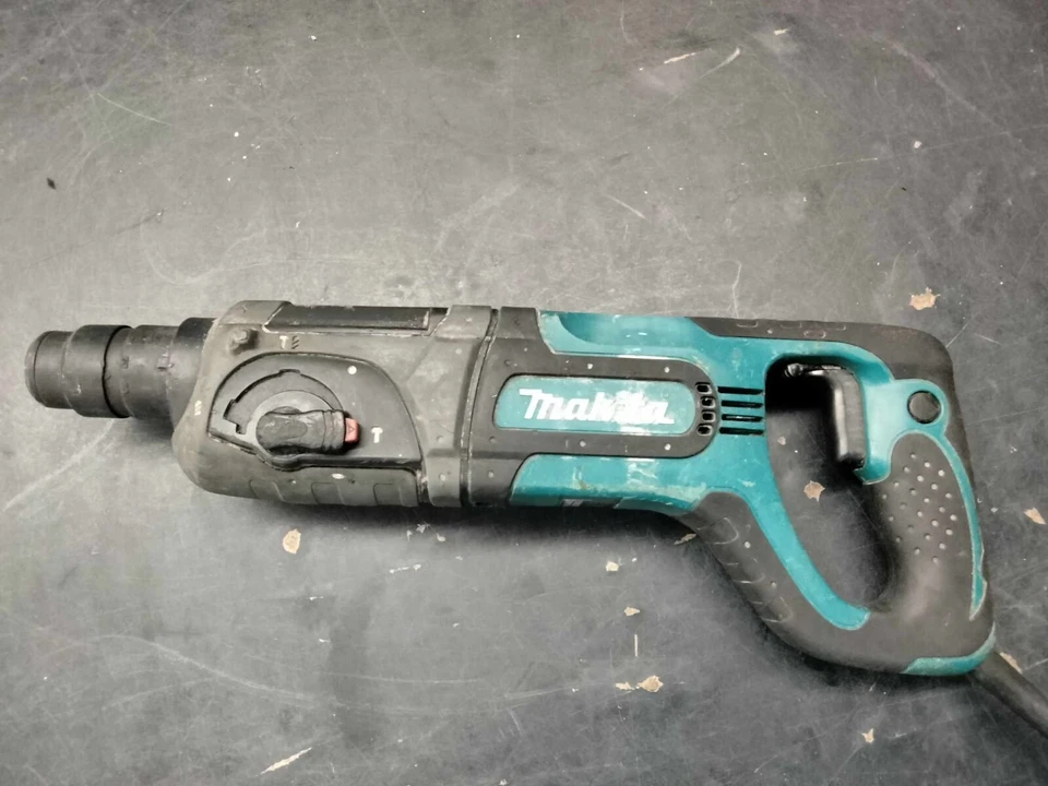 Makita HR2475 1" Rotary Hammer Tested and Working - Image 2 of 4