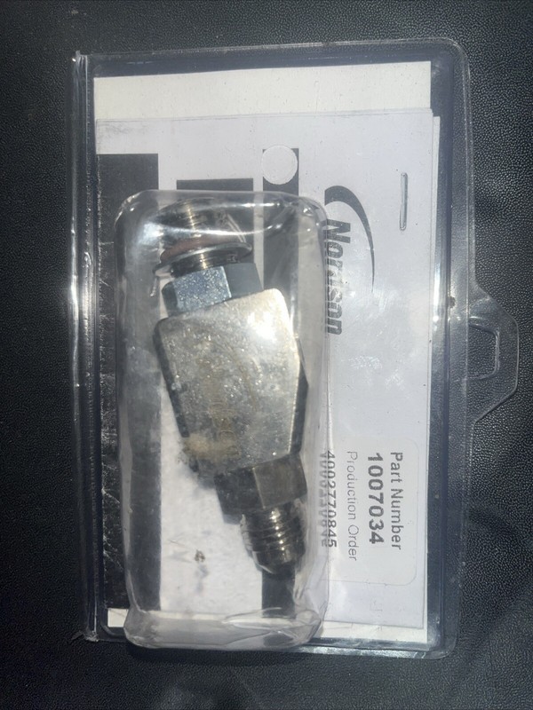 Nordson Saturn 100 Mesh Straight In-line Filter 1007034.