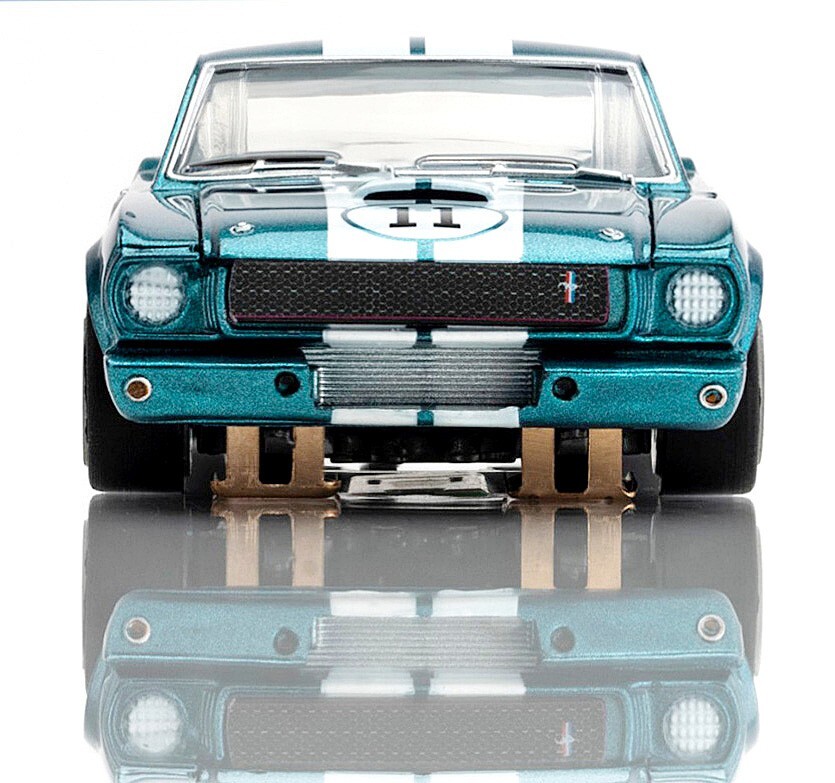 AFX Mega G+☆1965 Shelby Mustang GT350R☆ AFX 1965 Shelby Mustang GT350R Mark Donohue Blue/White Mega