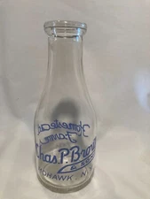 1949 Homestead Farm Chas. P. Brown & Son Mohawk, NY, TRPQ quart pyro Milk Bottle