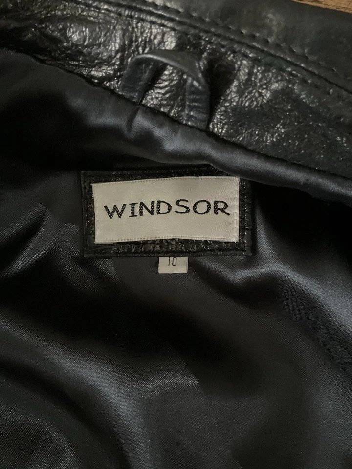 Vintage Black Leather Bomber Jacket Size 10 - Image 4 of 4