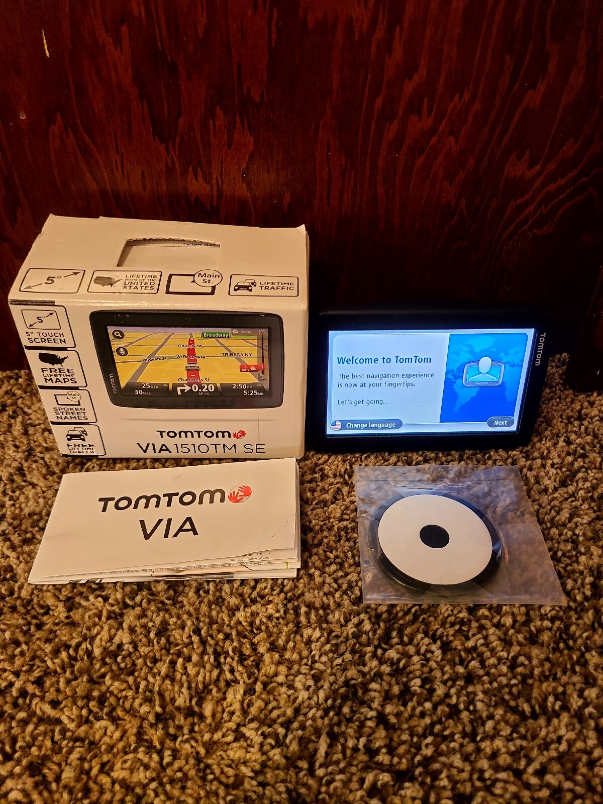 TomTom GPS Navigation Model 4EN52 Z1230 5" Wide Screen W/ Mount Bundle Used eBay
