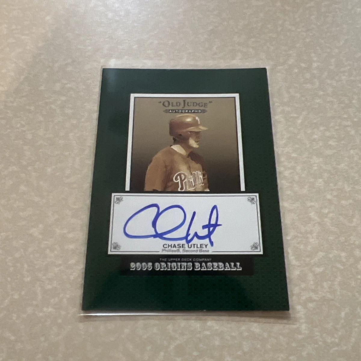 MLB 2005 UD Origins Signatures Autograph #VM1 Victor Martinez Auto 