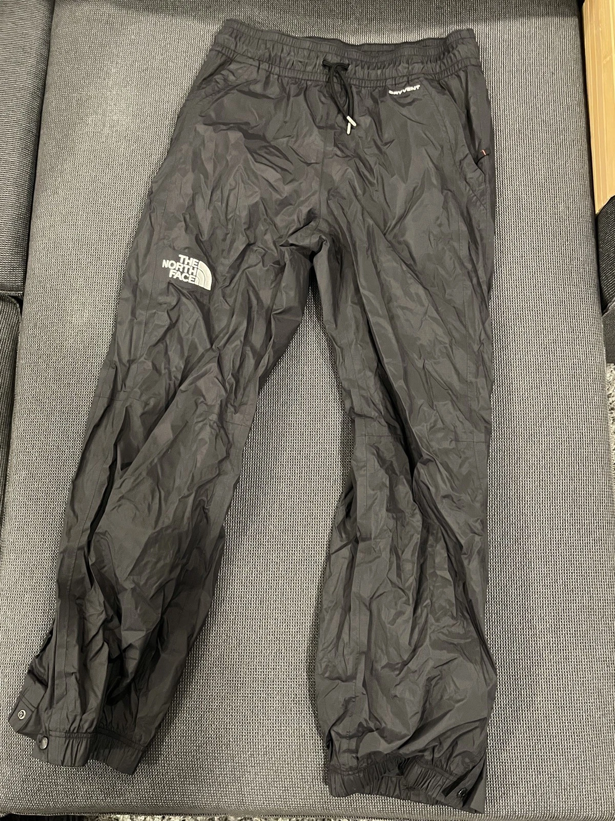 The North Face Men's Rain Pants Black Waterproof Dryvent Medium
Opens in a new window or tab