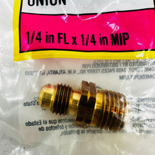 Everbilt 899341 LFA-80 Brass Flare Union Adapter Fitting 1/4 in. Flare x 1/4 in.