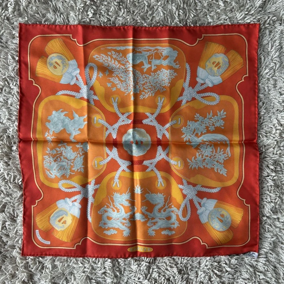 Bufanda de seda Hermes naranja 41 cm Carre S468 usada Foto 2 de 4