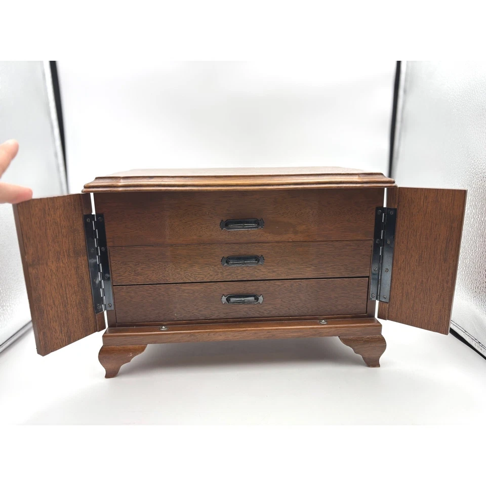 Joyero de madera vintage con tapa de cristal y forro de terciopelo azul hecho en Japón Foto 2 de 4