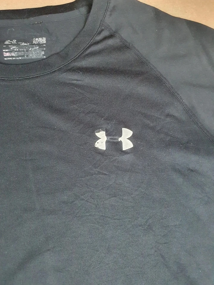 T-shirt de sport Under Armour noir taille L Heatgear pour homme - Photo 4/4