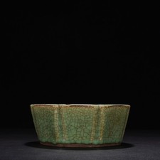 6.4" China Old Antique Porcelain Song Longquan Kiln Plum Green Glaze Brush Wash