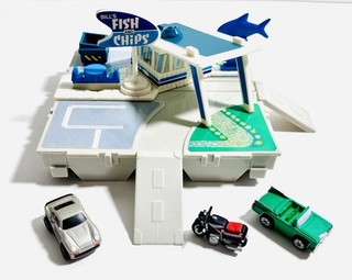 Galoob Micro Machines Bill’s Fish & Chips 1988 Playset da viaggio città che si ripiega