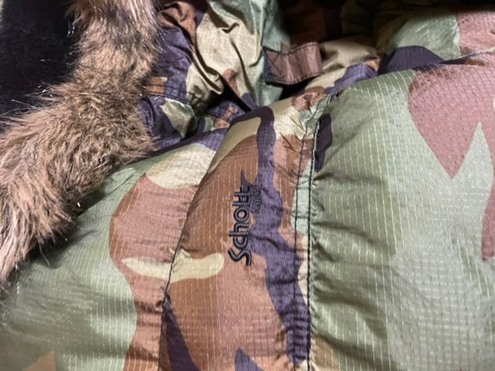 Excellent condition  Drop Schott Down Jacket Camo… - image 5