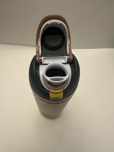 NEW Yellow Owala 24 OZ Water Bottle - Picture 2 of 4