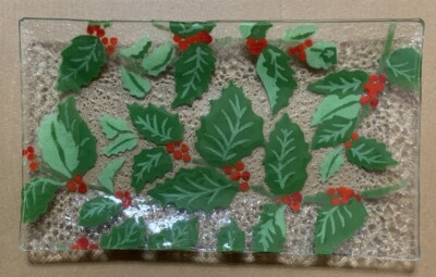 Signed Anne C. Ross Christmas Holly Fused Glass Rectangle Tray 10-1/4  X 6 