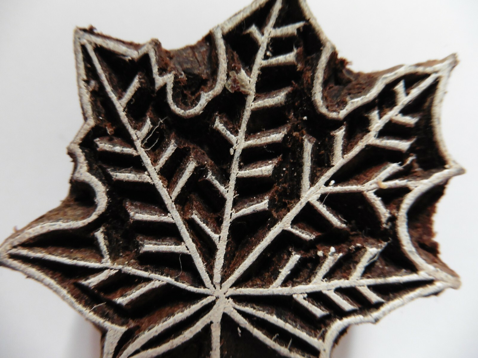 Sycamore Leaf Shaped 5.2x5.6cm Indian Hand Carved Wood Printing Block
