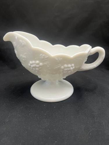 Vintage Westmoreland Milk Glass Gravy Boat Paneled Grapes