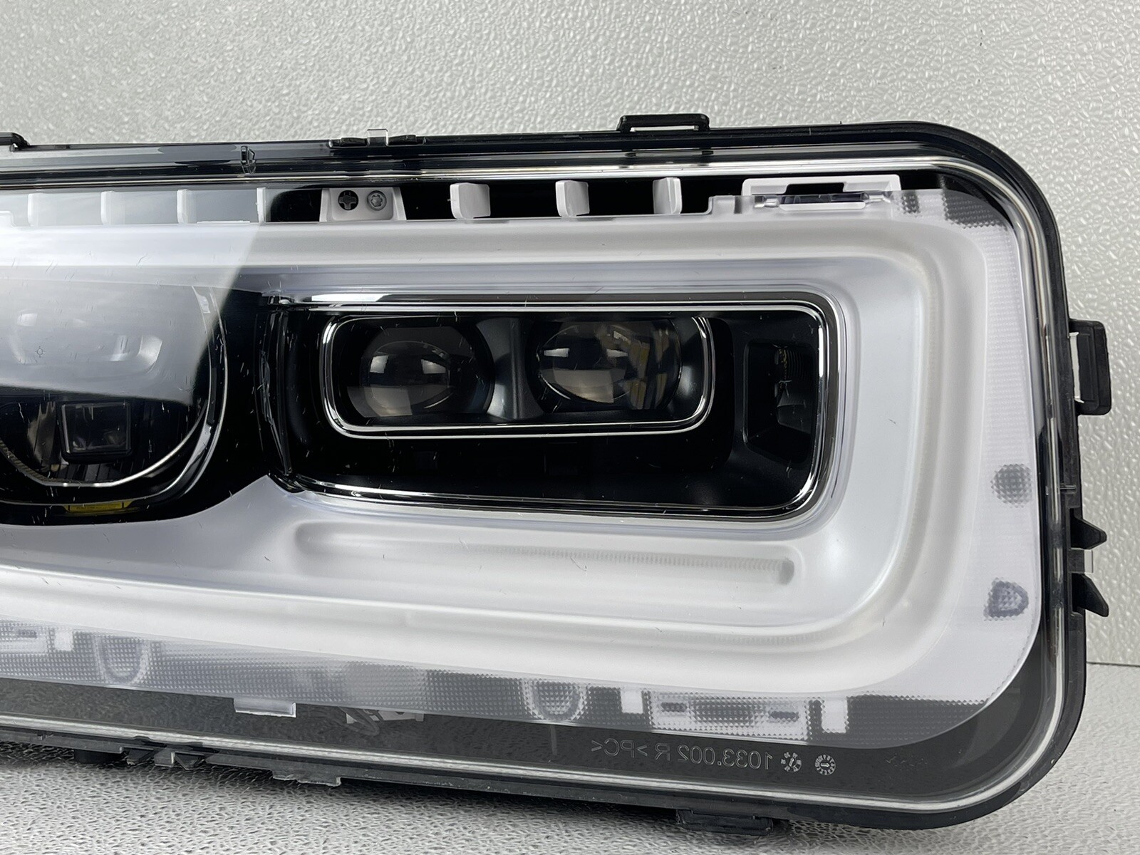 2018-2022 Rolls-Royce Phantom Right Passenger Laser Headlight OEM 1033.002.0230
