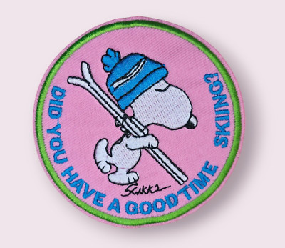 PEANUTS SNOOPY DID YOU HAVE GOOD TIME SKIING CUTE FUNNY IRON ON PATCH 3''