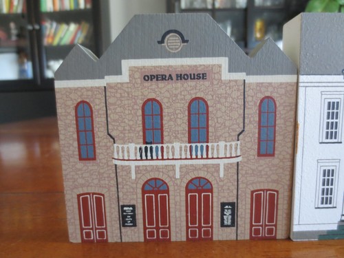 3 The Cat's Meow Village Series IX Central City Opera Treble Clef City Hall - Picture 5 of 8