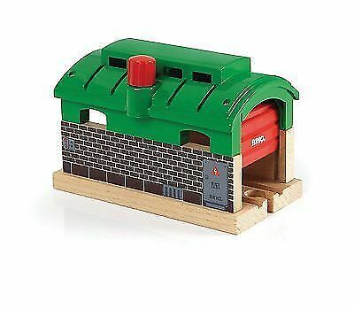 brio wooden garage