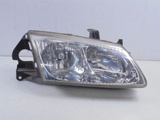 Feu avant (phare) Nissan TINO